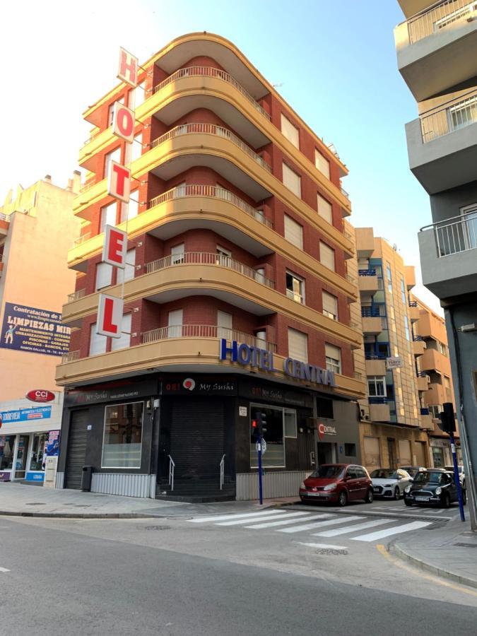 Hotel Central 또레비에하 외부 사진
