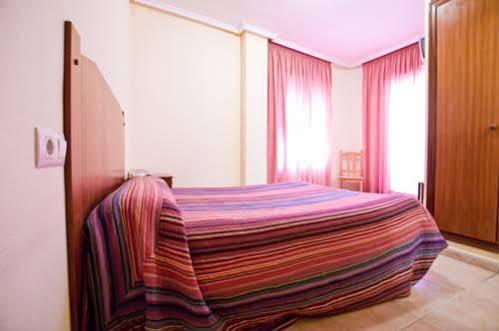 Hotel Central 또레비에하 외부 사진