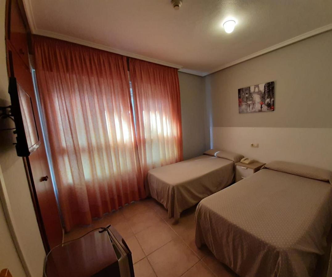 Hotel Central 또레비에하 외부 사진